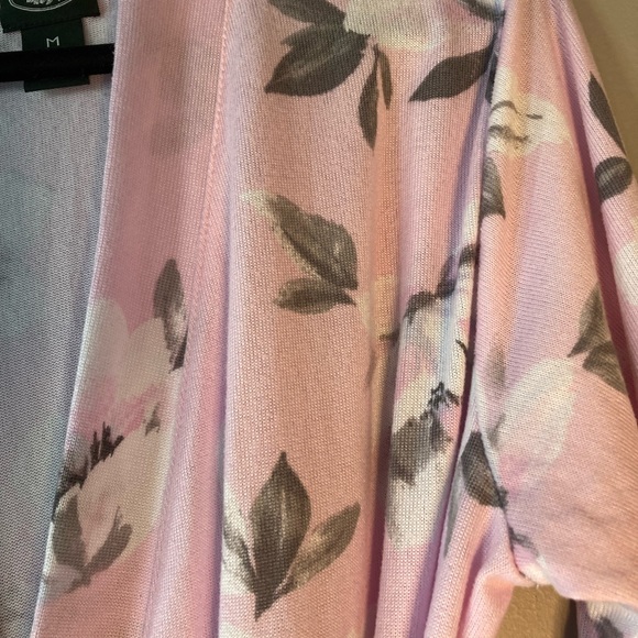 Laura Ashley Floral Robe M Ruffle Pink Sexy Romantic Elegant Sleepwear Lounge - Picture 2 of 4